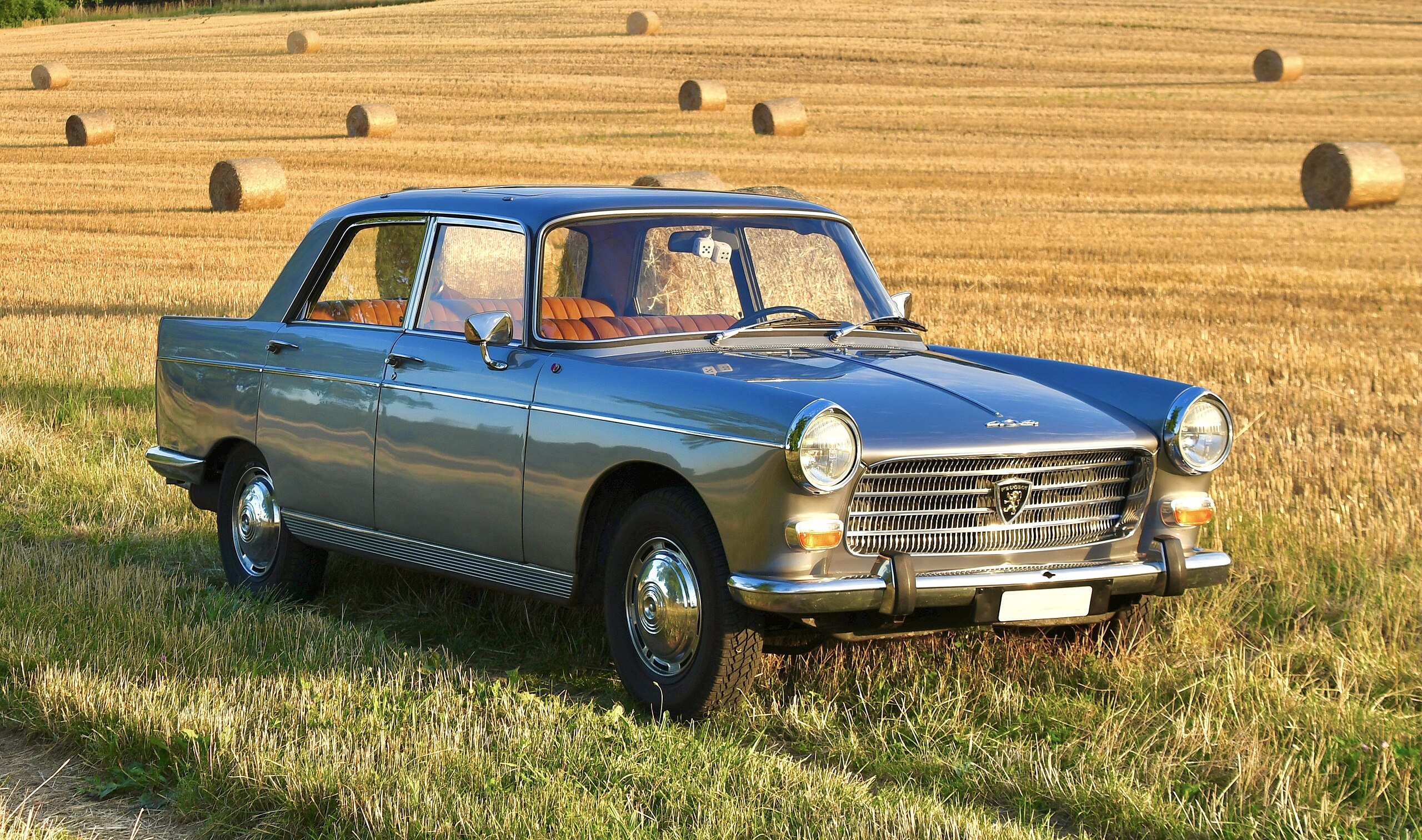 Peugeot 404